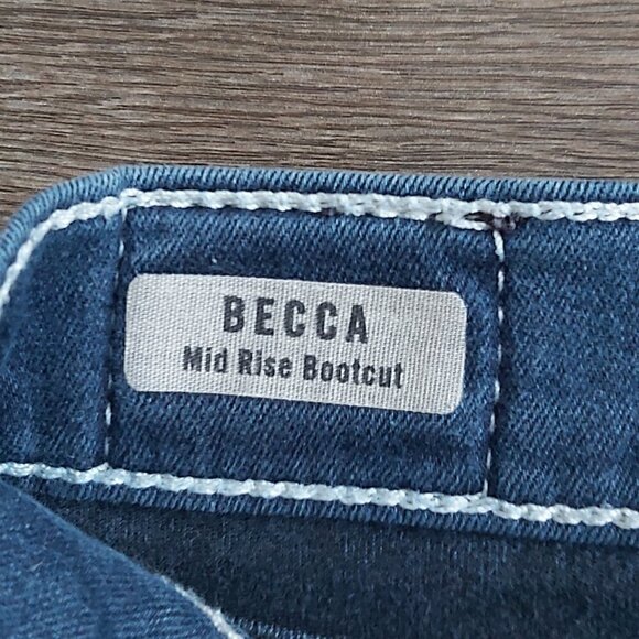 Women's True Religion BECCA Mid Rise Boot Cut Dark Wash Denim Jean - Size 27 - Picture 6 of 7